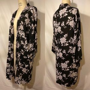 Spiritual Gangster Maya Kimono